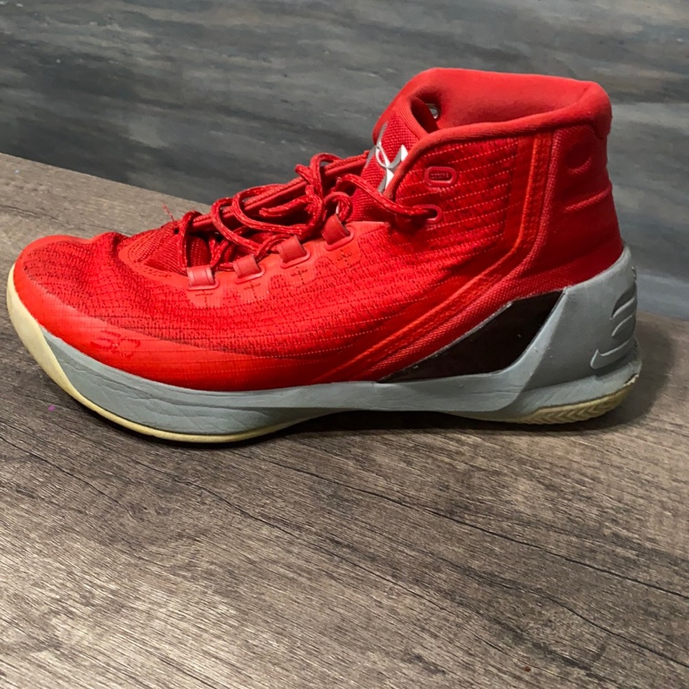 Under amour basketball shoes